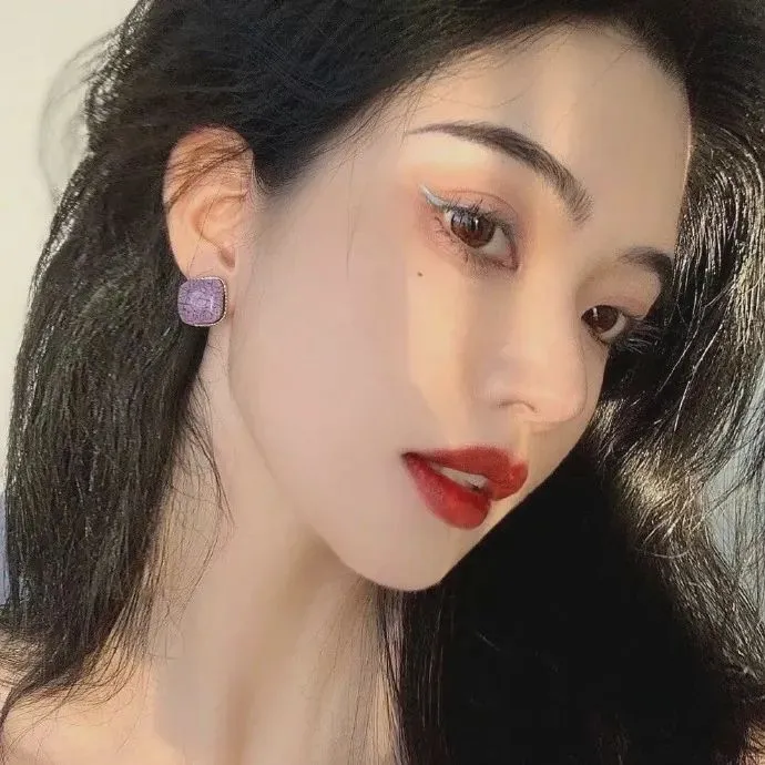 在线伦理片免费畅享高清无删减版，解锁精彩内容尽在眼前